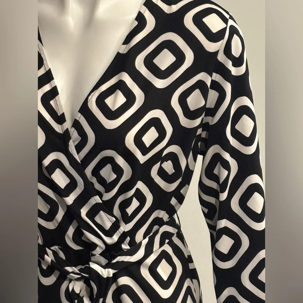 INC International Concepts Black and White Geometric Midi Dress - Picture 2 of 5